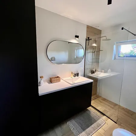 Holiday home Osada Jeziernik - Dom Nad Jeziorem Z Balia *