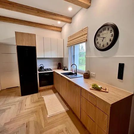 Holiday home Osada Jeziernik - Dom Nad Jeziorem Przybrda