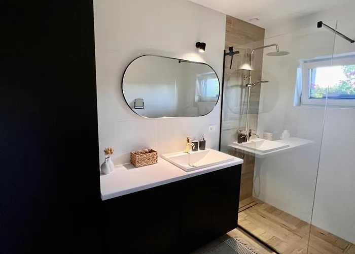 度假居 Osada Jeziernik - Dom Nad Jeziorem Z Balia *